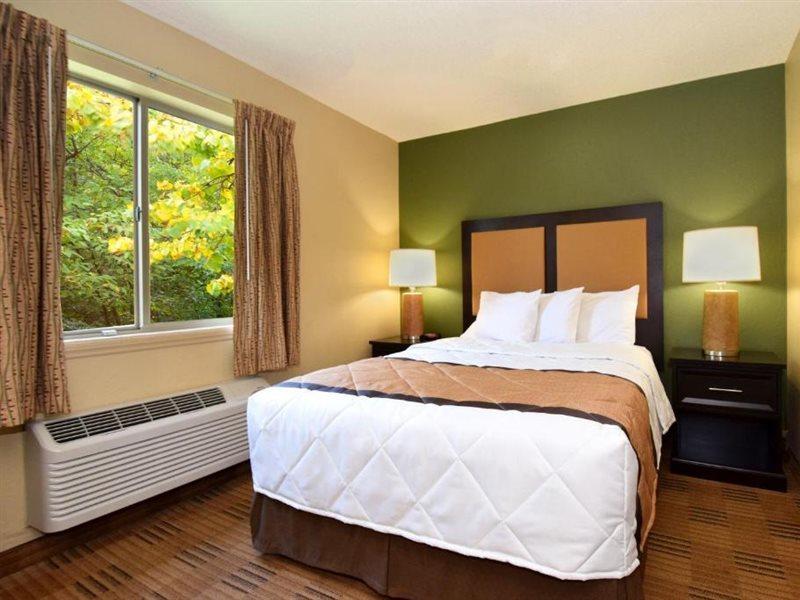 Extended Stay America Select Suites - Greenville - Haywood Mall Exterior photo