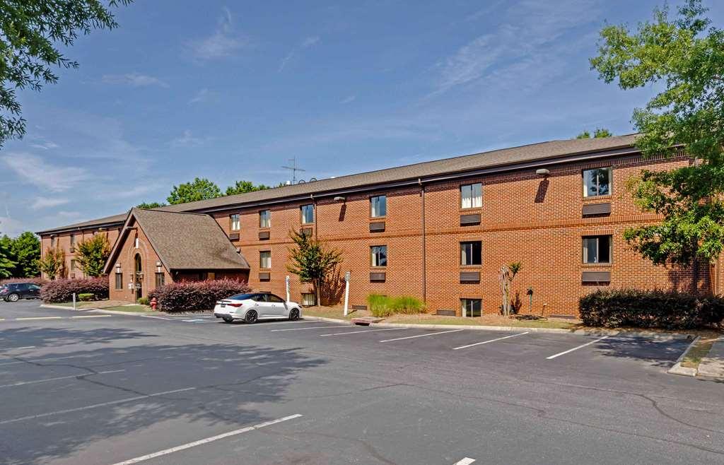 Extended Stay America Select Suites - Greenville - Haywood Mall Exterior photo