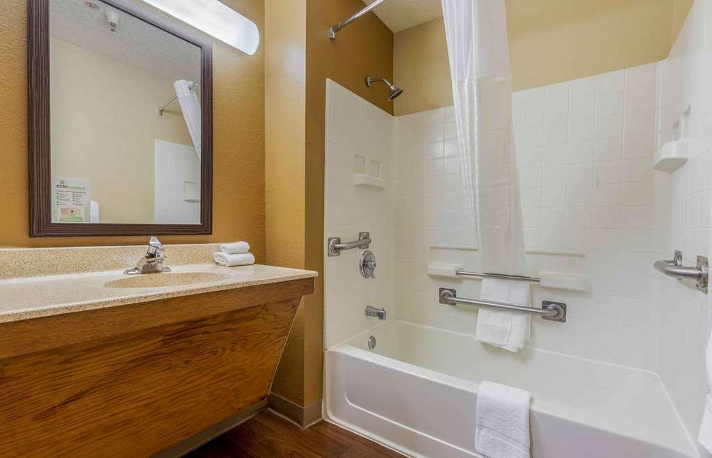 Extended Stay America Select Suites - Greenville - Haywood Mall Room photo