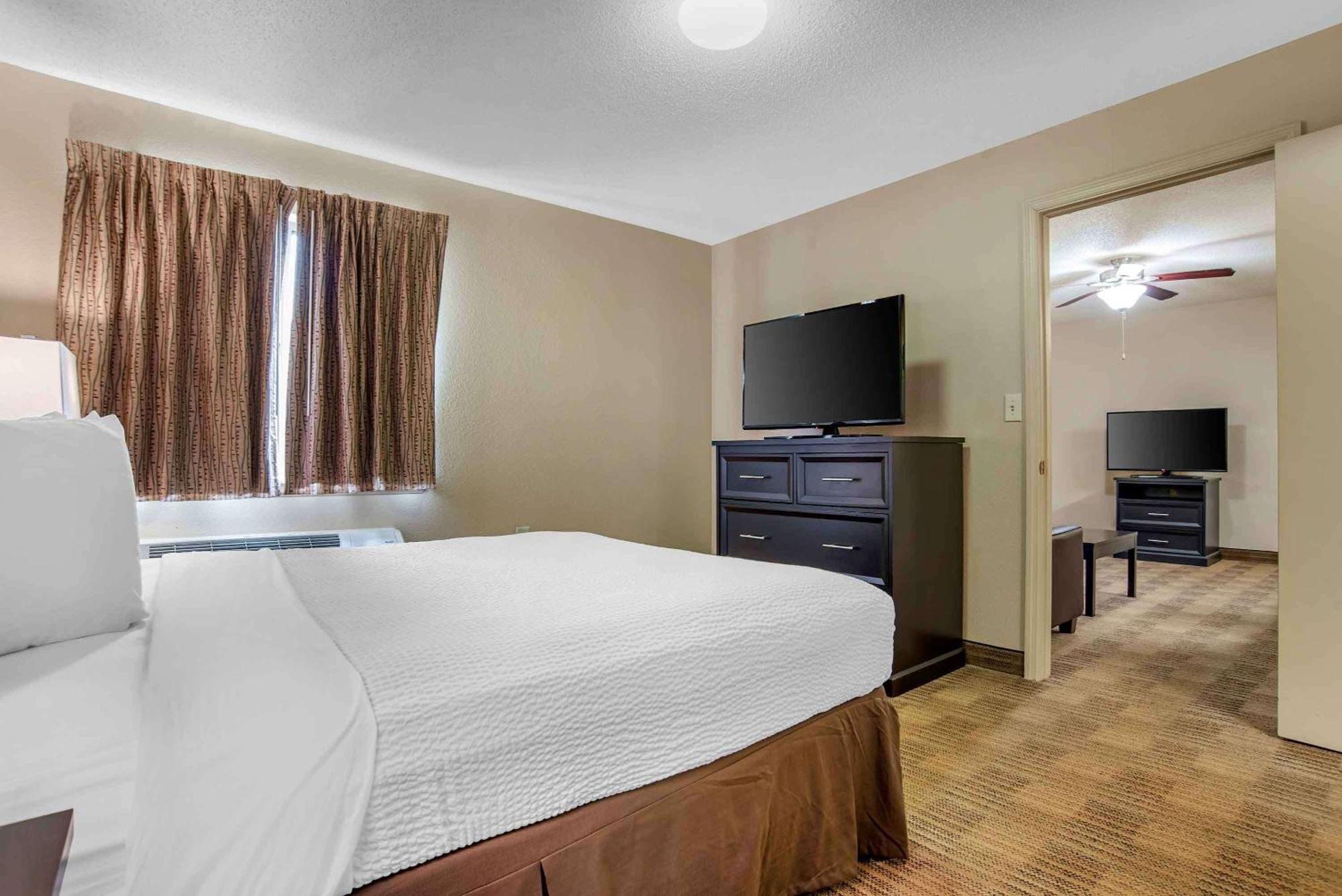 Extended Stay America Select Suites - Greenville - Haywood Mall Exterior photo