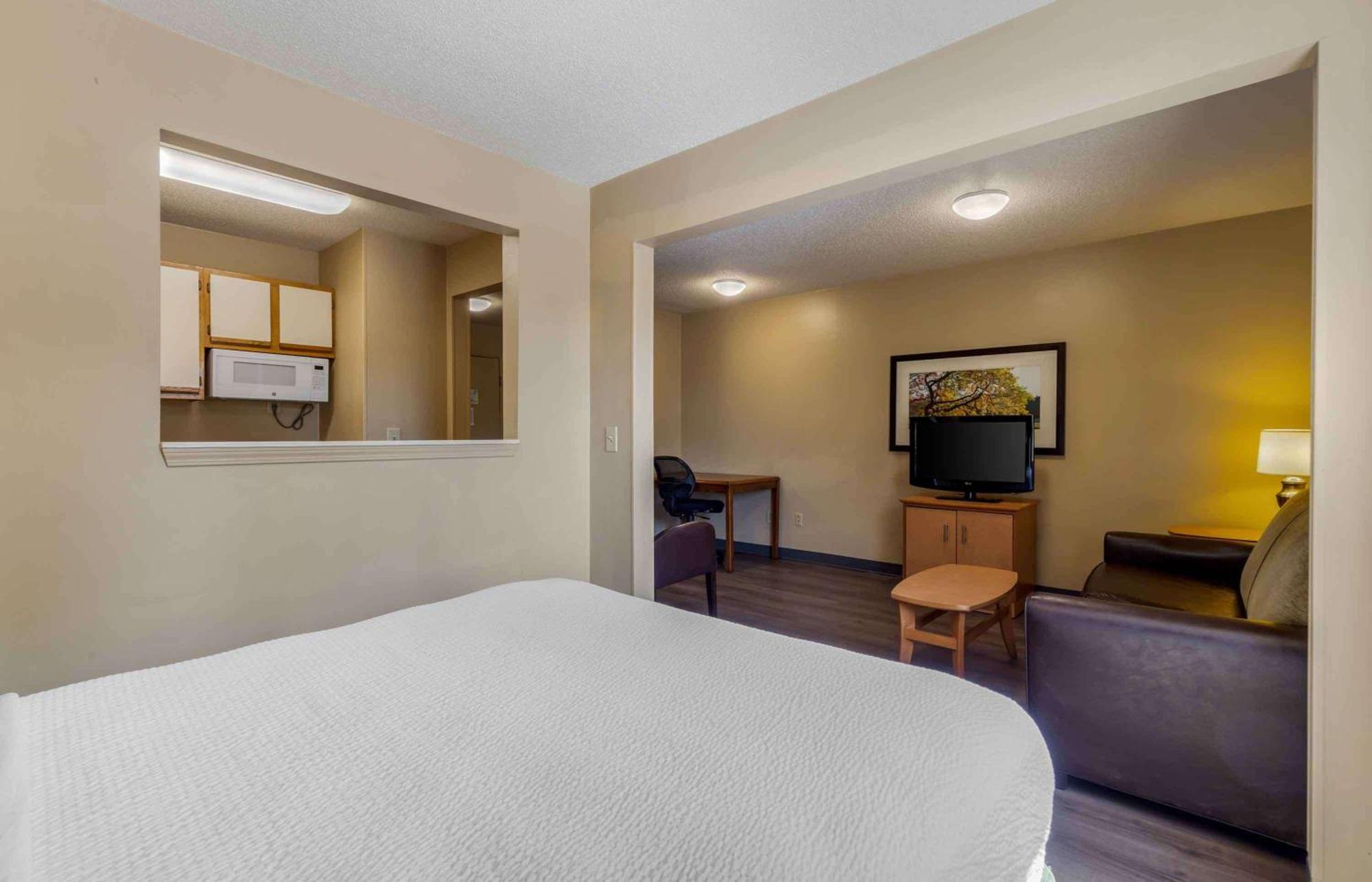Extended Stay America Select Suites - Greenville - Haywood Mall Exterior photo