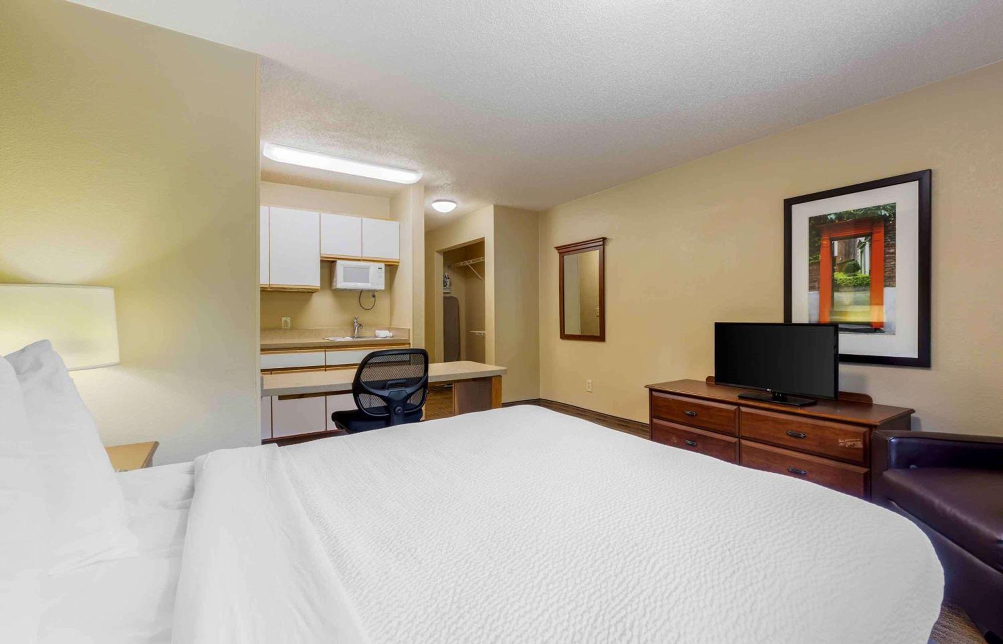 Extended Stay America Select Suites - Greenville - Haywood Mall Exterior photo