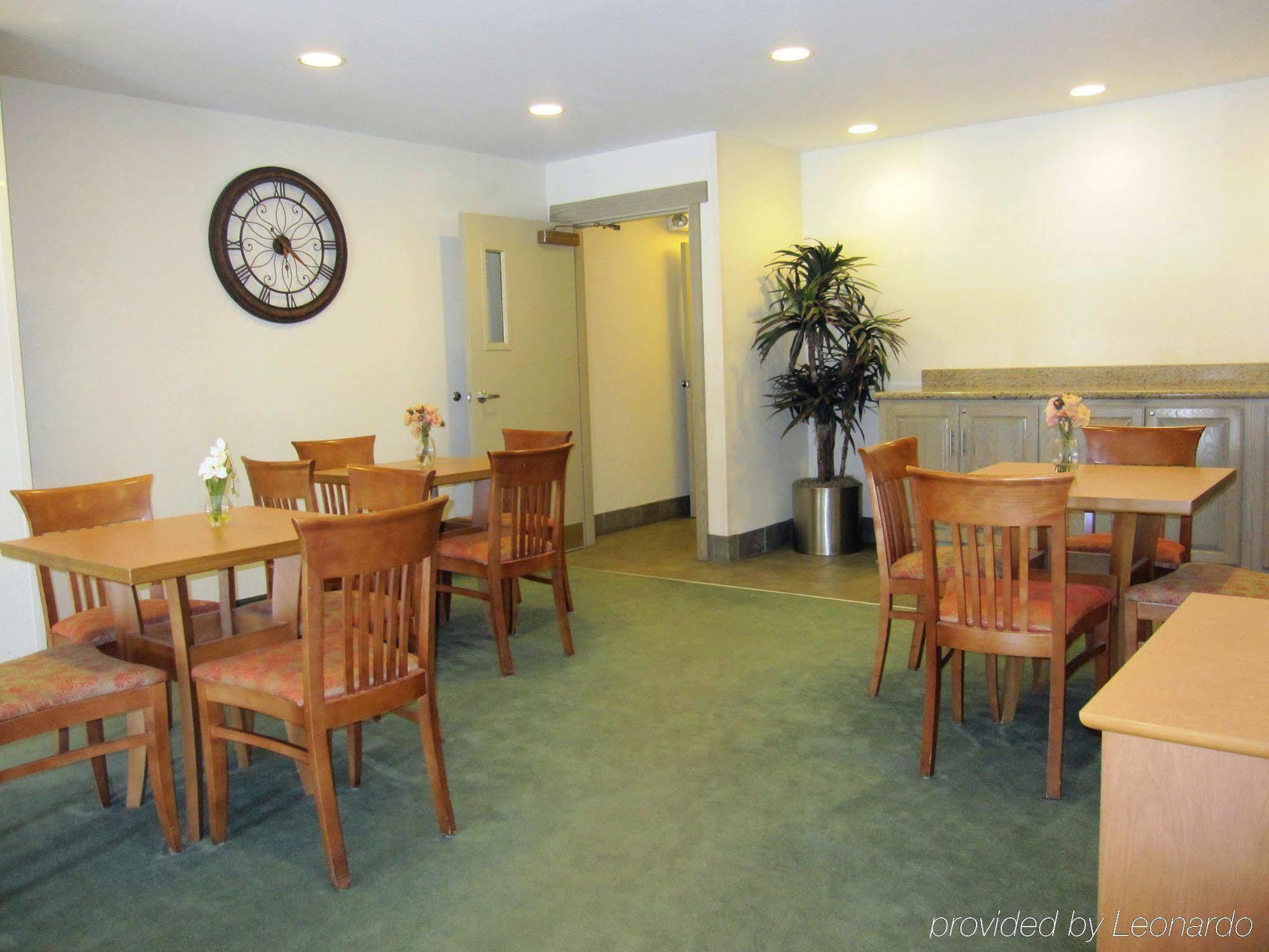 Extended Stay America Select Suites - Greenville - Haywood Mall Exterior photo