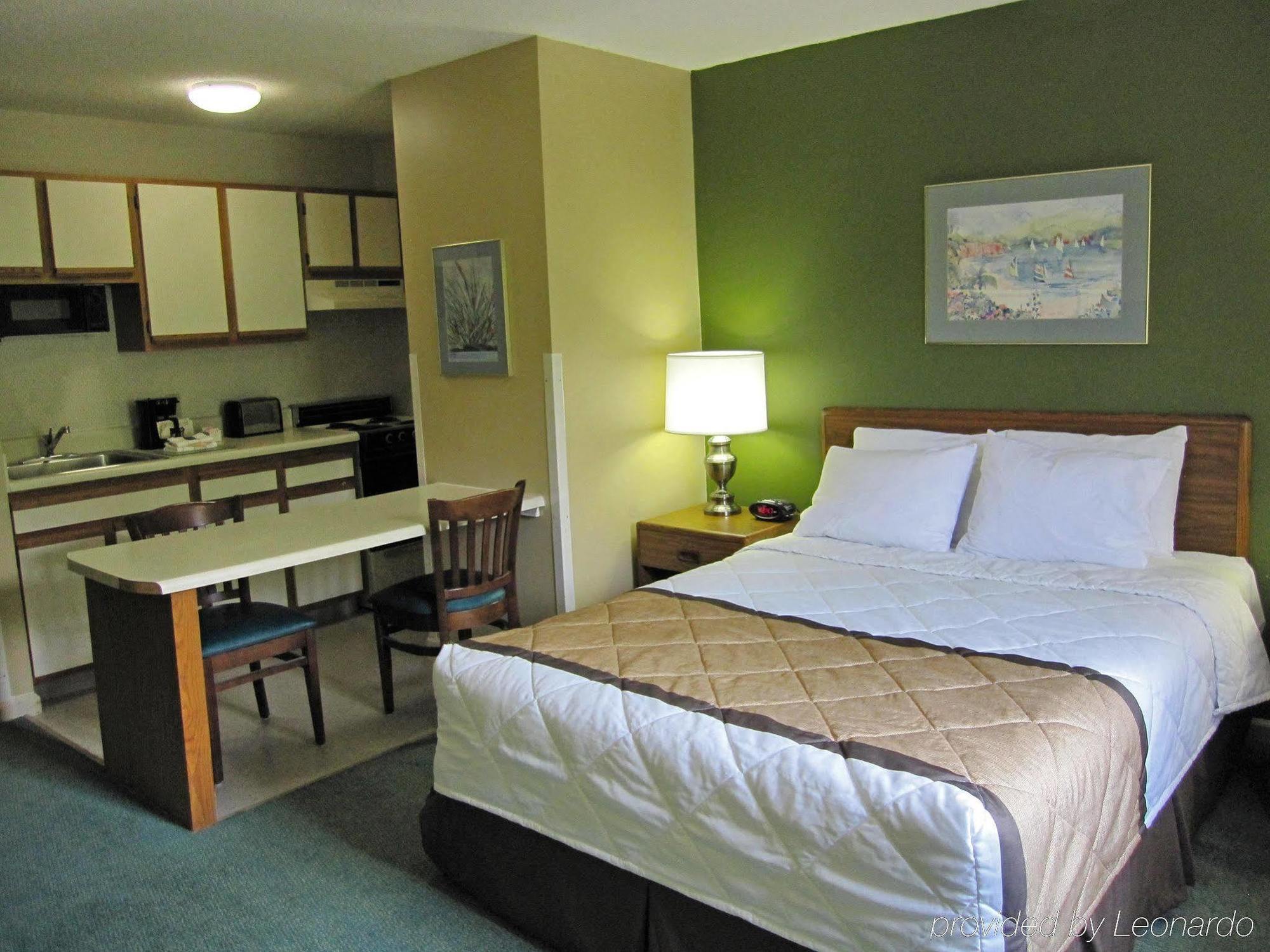 Extended Stay America Select Suites - Greenville - Haywood Mall Exterior photo
